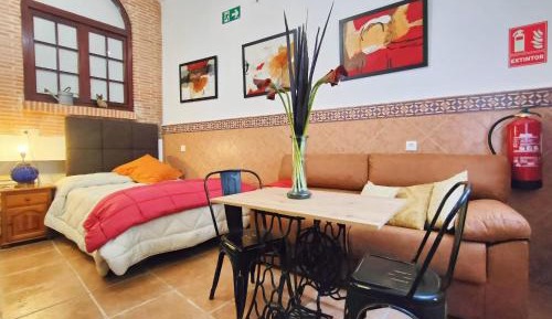 One-Bedroom Deluxe Apartment