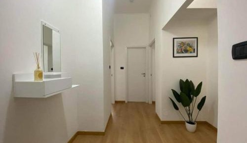 One-Bedroom Standard Apartment
