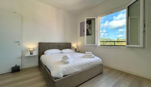 Two-Bedroom Apartment with Balcony and Terrace