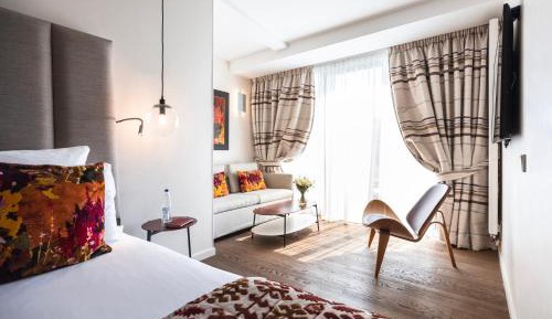 Junior Suite with Balcony