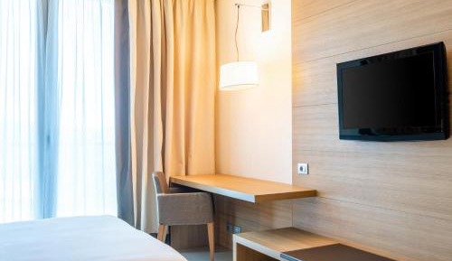 Large Single Room