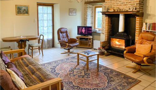 One-Bedroom Holiday Home