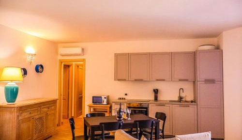 King Suite with Spa Bath