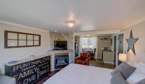 One-Bedroom Holiday Home