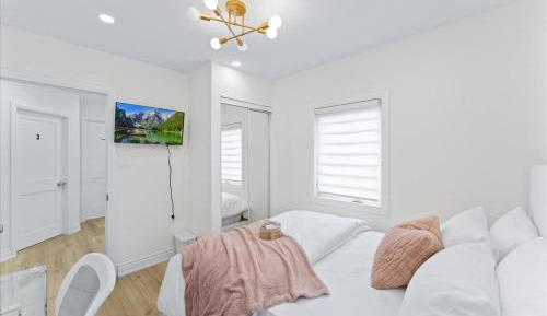 Deluxe Double or Twin Room with Balcony