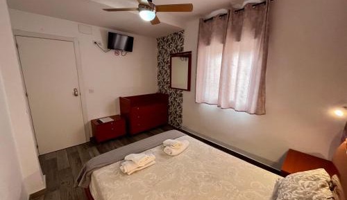 Double Room with Shared Bathroom