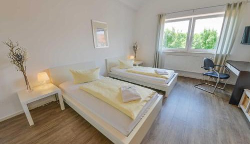 Twin Room with Private Bathroom