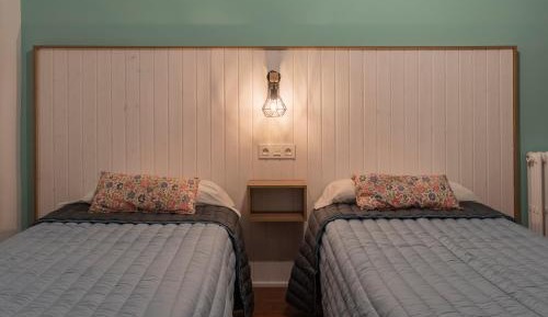 Economy Twin Room
