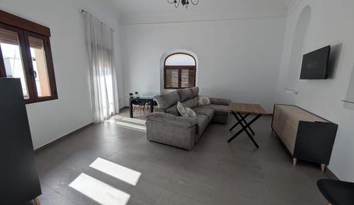 Three-Bedroom Deluxe Apartment
