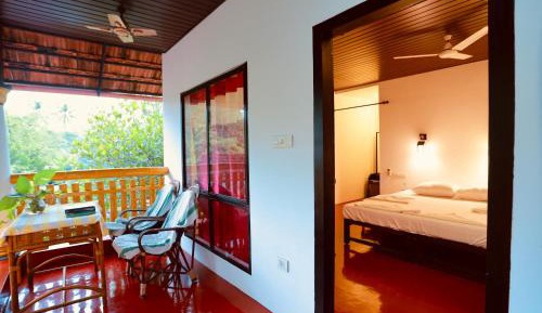 Deluxe Double or Twin Room with Garden View