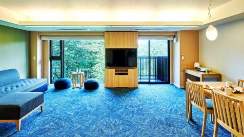 Twin Room with Tatami Area Condo - Non-Smoking