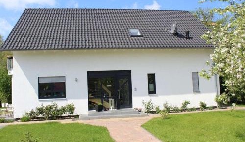One-Bedroom Holiday Home