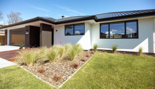 Three-Bedroom Holiday Home 