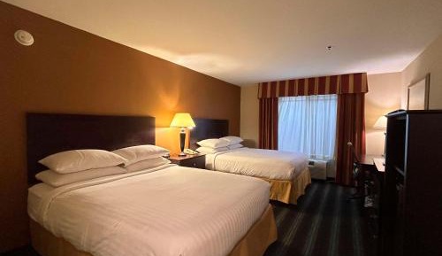 Queen Room with Two Queen Beds - Non-Smoking