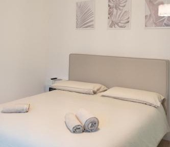 Double Room with Private External Bathroom