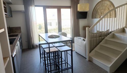 Apartment - Split Level