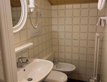 Economy Double or Twin Room