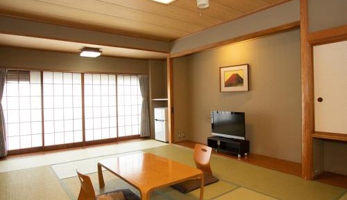 Japanese-Style Room