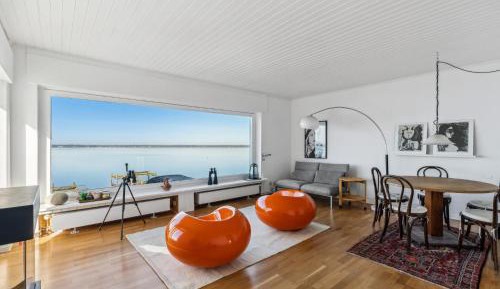 One-Bedroom Holiday Home
