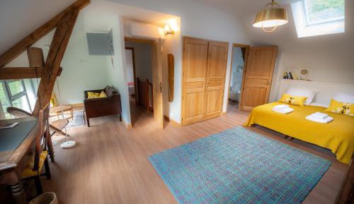 Four-Bedroom Holiday Home