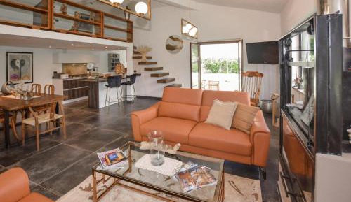 Three-Bedroom Holiday Home 