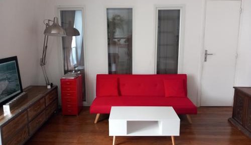 Superior One-Bedroom Apartment