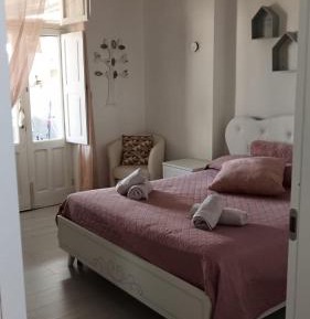 Two-Bedroom Apartment with Balcony and Terrace