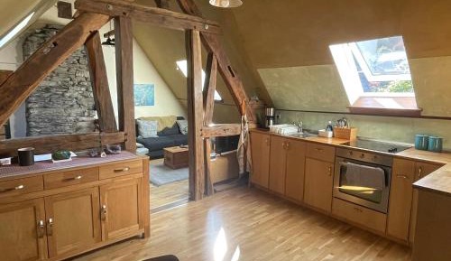 Studio Apartment - Lehmbau-Atelier (Roof Top)