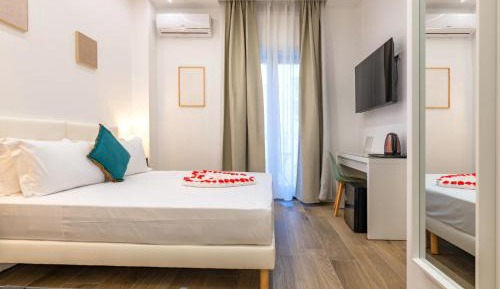 Deluxe Double or Twin Room with Balcony