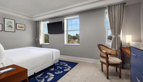 Standard King Room