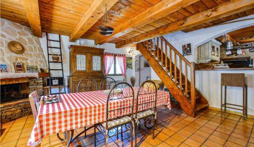 Four-Bedroom Holiday Home
