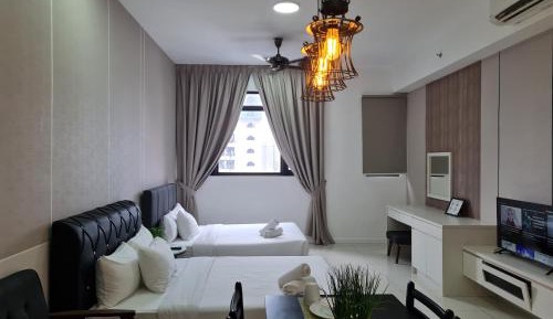 Deluxe Family Suite