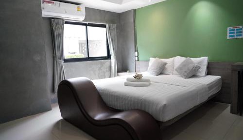 Deluxe Double Room with Shower
