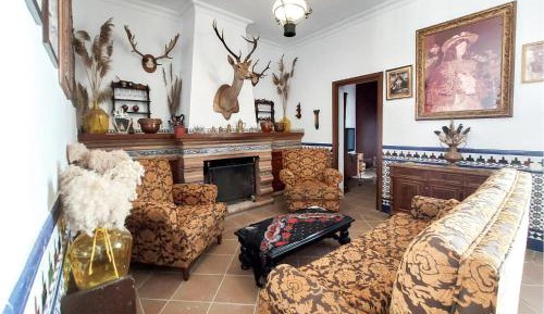 Five-Bedroom Holiday Home