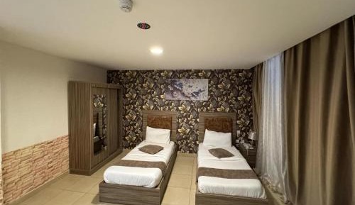 Deluxe Single Room