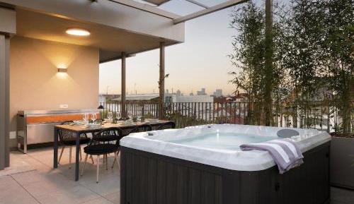 Two-Bedroom Apartment with Terrace