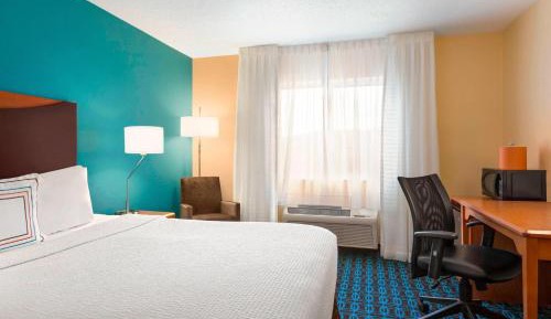 Queen Room