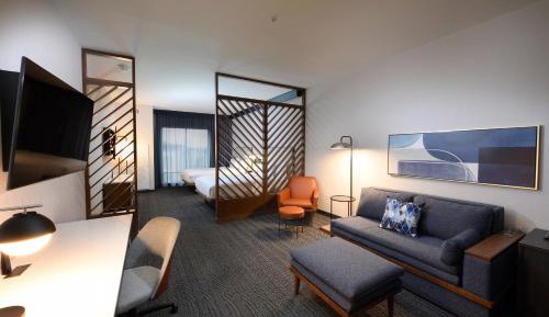 Queen Guest Room with 2 Queen Beds and Sofa Bed