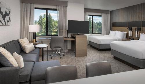 Queen Room with Two Queen Beds with Sofa Bed