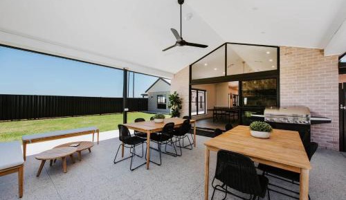 Six-Bedroom House