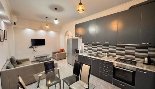 Three-Bedroom Superior Apartment