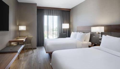 Double Queen Room
