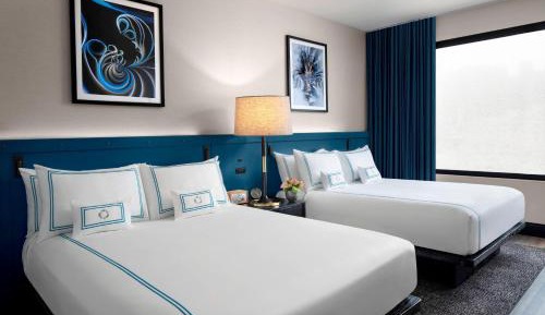 Double Queen Room
