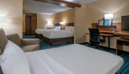 Deluxe Queen Room