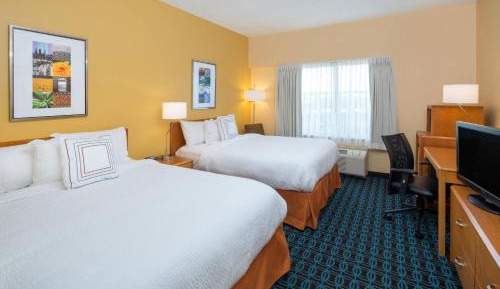 Queen Room with Sofa Bed