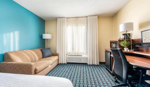 King Room with Sofa Bed