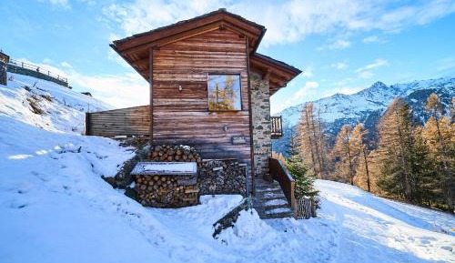 Three-Bedroom Chalet