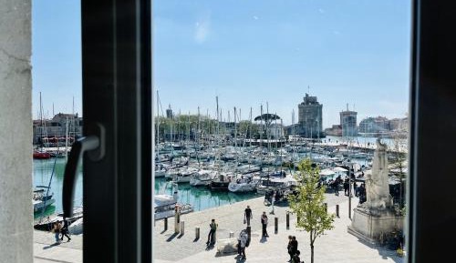 One-Bedroom Apartment with Bay View