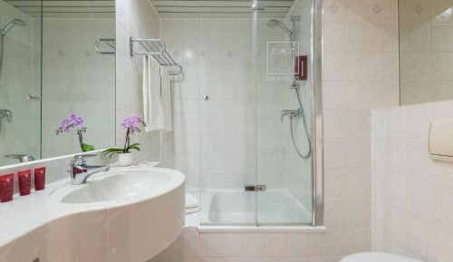 Comfort Twin Room