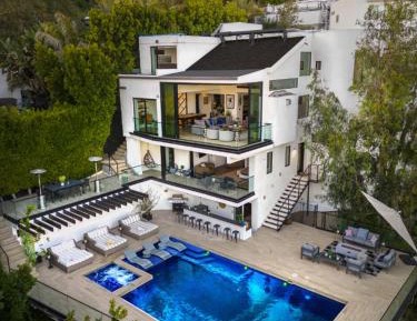 Four-Bedroom Villa